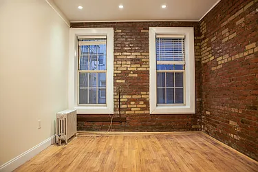 Rented by Lions Share Inc.