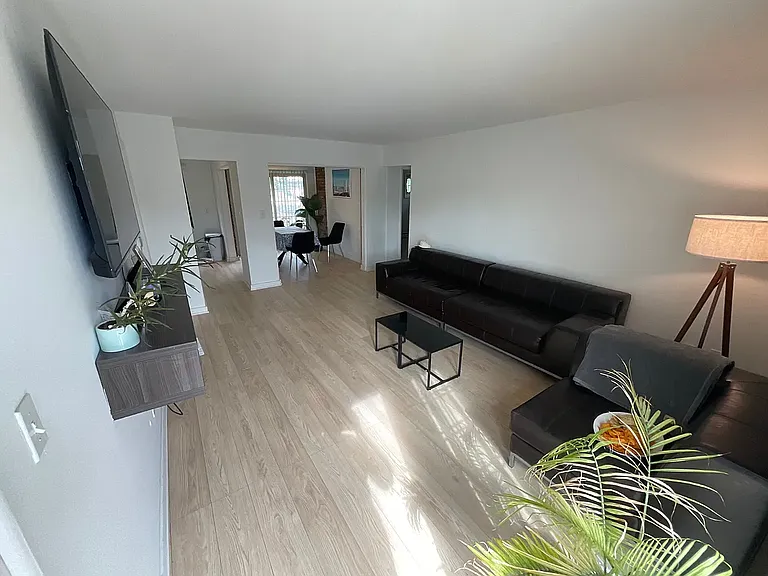 2354 W Forteen Mile Rd — Photo 3