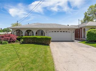 58 Centennial Pkwy S, Hamilton, ON L8G2C5