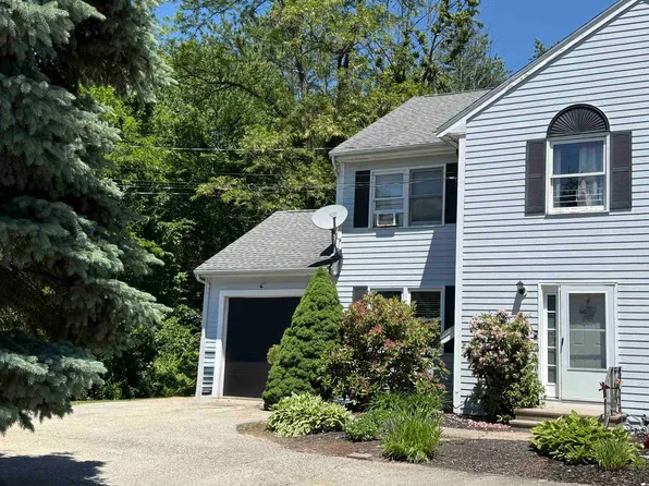 6 Rangers Drive #A, Hudson, NH 03051