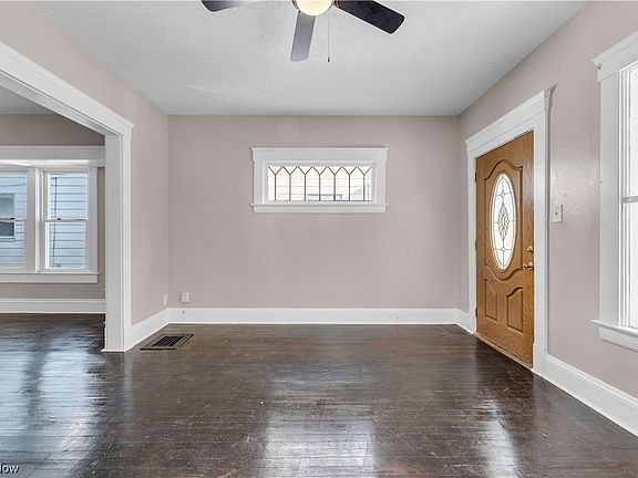 5th image of 1446 Hopkins Ave
