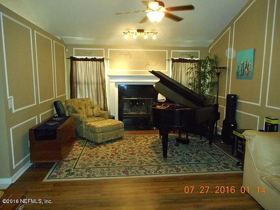 4th image of 12527 Gentle Knoll Dr E