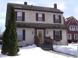 1591 Carew St, Springfield, MA 01104