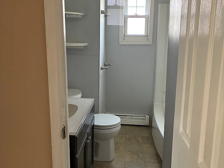 276 Summit Ave — Photo 14