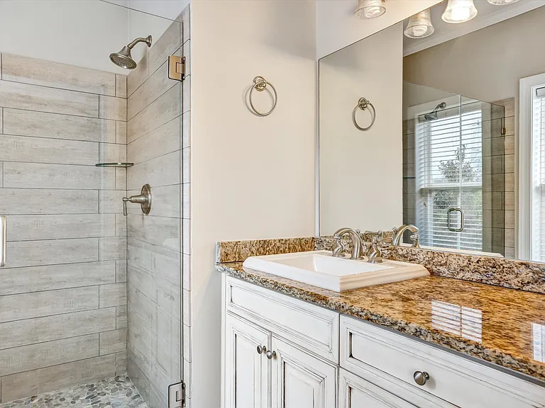 324 Carlyle Park Dr #1 — Photo 30