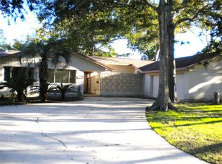 1442 Davon Ln, Houston, TX 77058