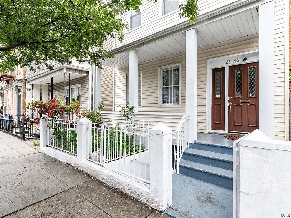 1st image of 25-36 23rd St