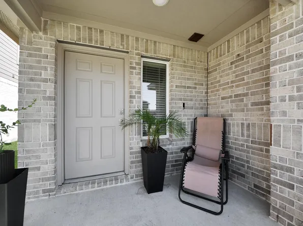 5715 Aspen Acres Dr, Spring, TX 77373