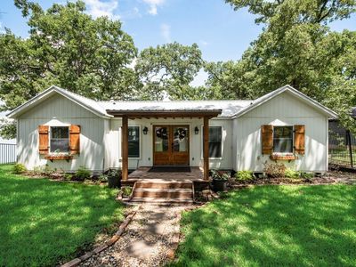 111 Adams Row, Streetman, TX, 75859