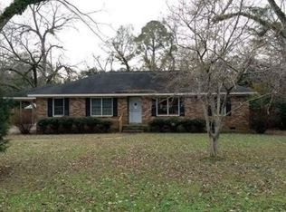 828 Community Ave, Albany, GA 31705