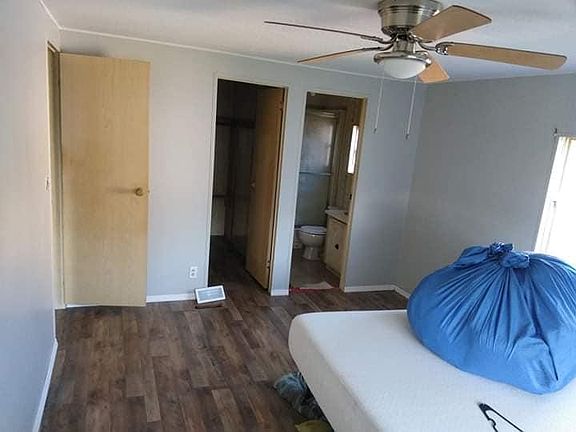3rd image of 2830 Holster Way