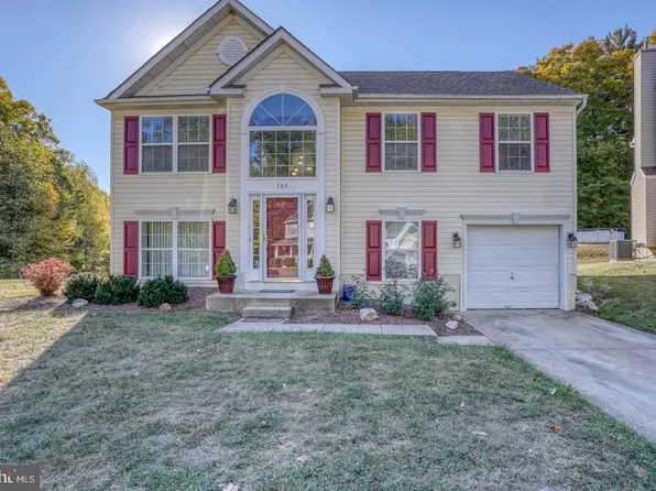 105 Continental Dr, Elkton, MD 21921
