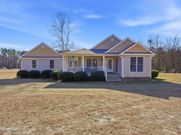 1075 Wandering Way NE, Leland, NC 28451