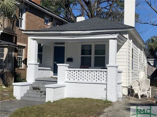 720 W Victory Dr, Savannah, GA 31415