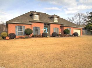 4304 Lexington Park Cir, Bryant, AR 72022