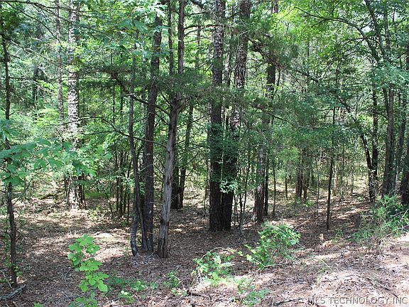 2nd image of 5 E 1909th Rd