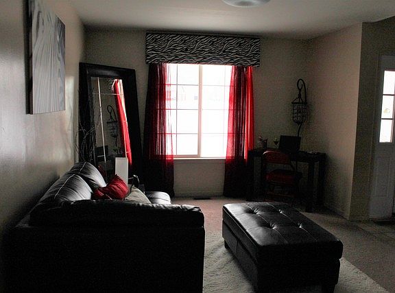 2nd image of 2013 Sunnyside Dr