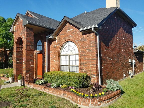 3rd image of 252 Leisure Ln