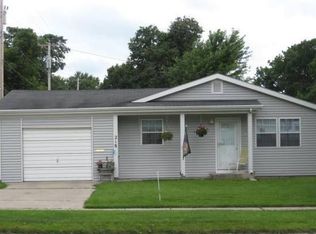 218 Lincoln Hwy, Nevada, IA 50201