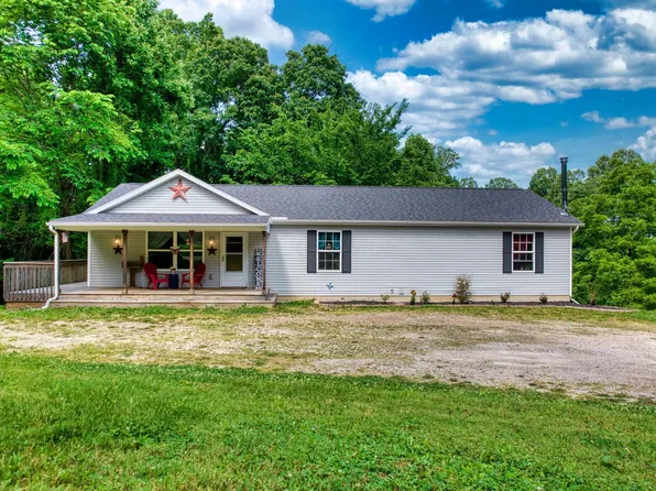 4059 Rock Haven Rd, Newark, OH 43055