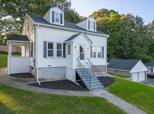33 Pasadena Pkwy, Worcester, MA 01605