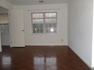 14 Tanglewood Dr, Reading, PA 19607