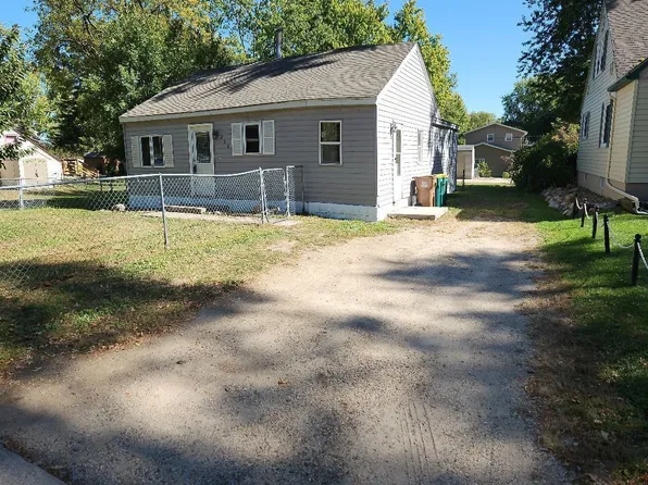 206 Fenton Ave, Albert Lea, MN 56007