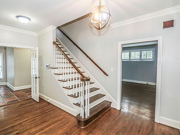 4th image of 4265 Deerwood Ln