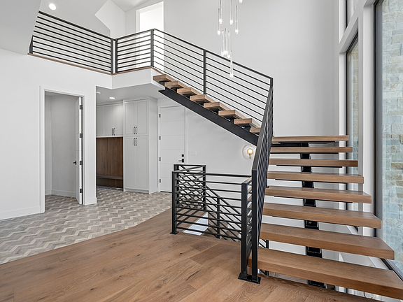 4th image of 3050 Country Crossing Rd