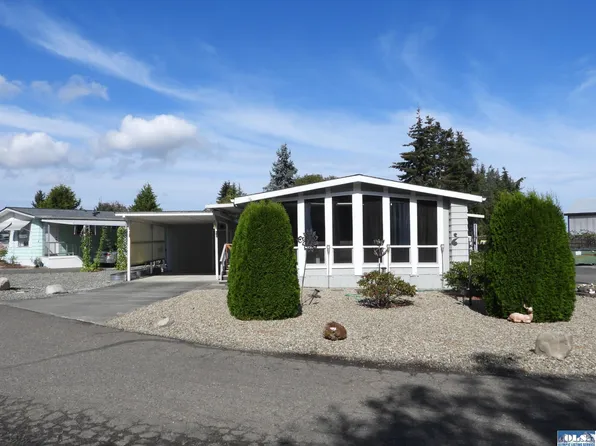921 S 3rd Ave, Sequim, WA 98382