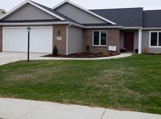 2634 Stonecrop Rd, Huntertown, IN 46748