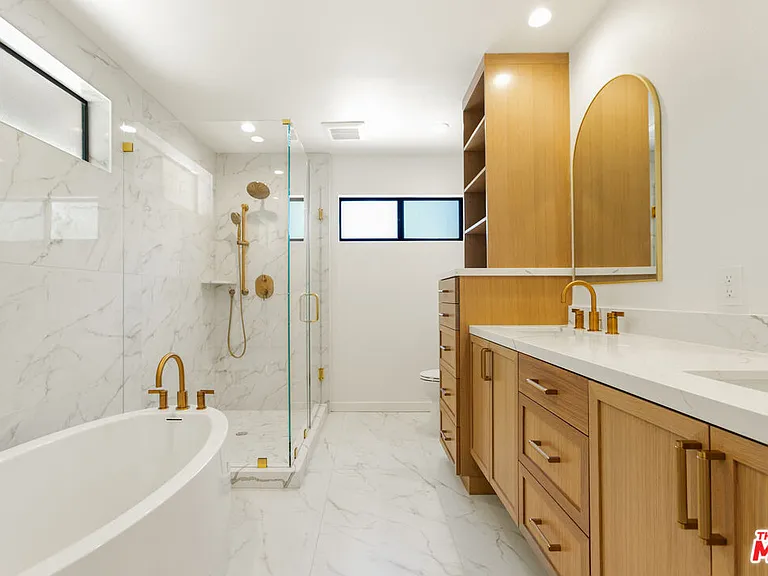 4933 Collett Ave — Photo 14