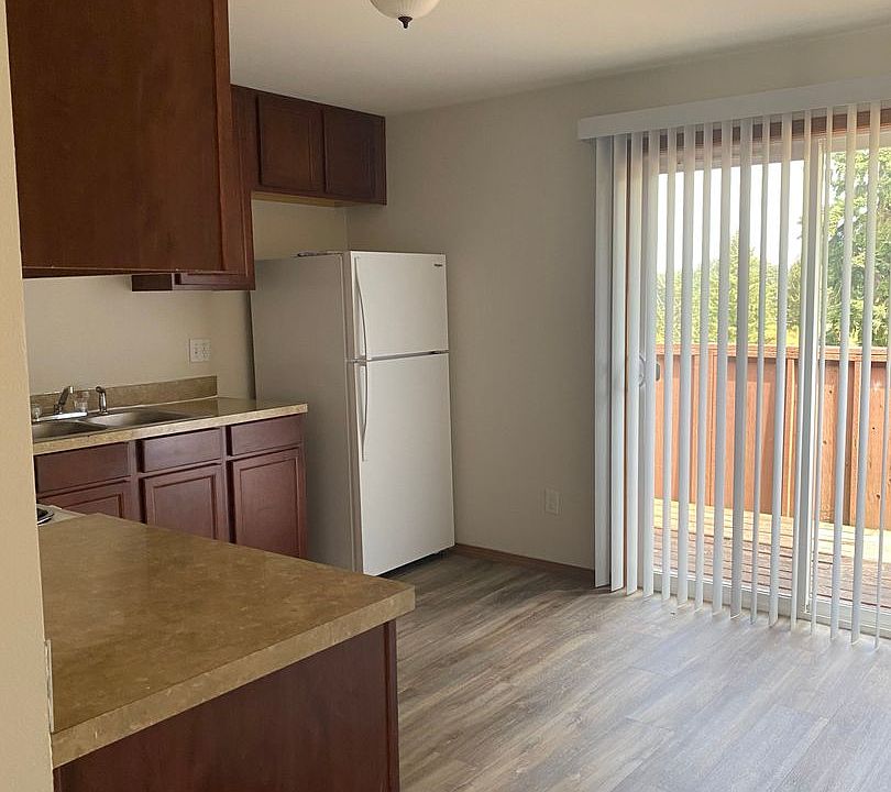 1st image of 4016 84th St E Unit 5D