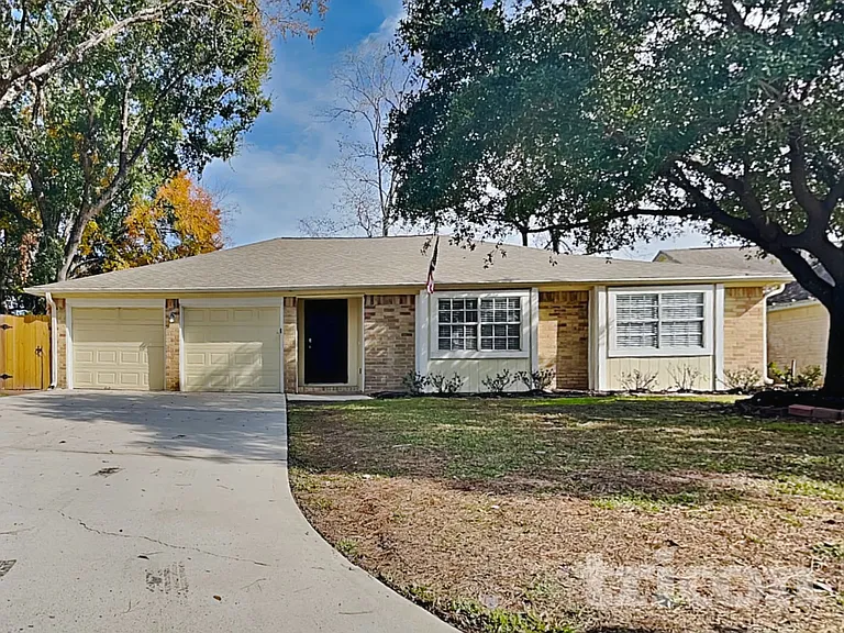 19030 Jodywood Dr — Photo 1