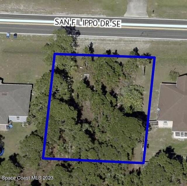 2nd image of 2821 San Filippo Dr SE
