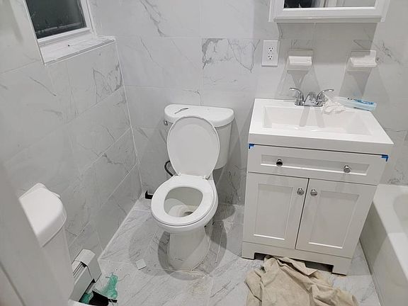 Full Bath