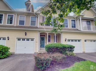 118 S Shore Dr, South Amboy, NJ 08879