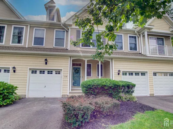118 S Shore Dr, South Amboy, NJ 08879