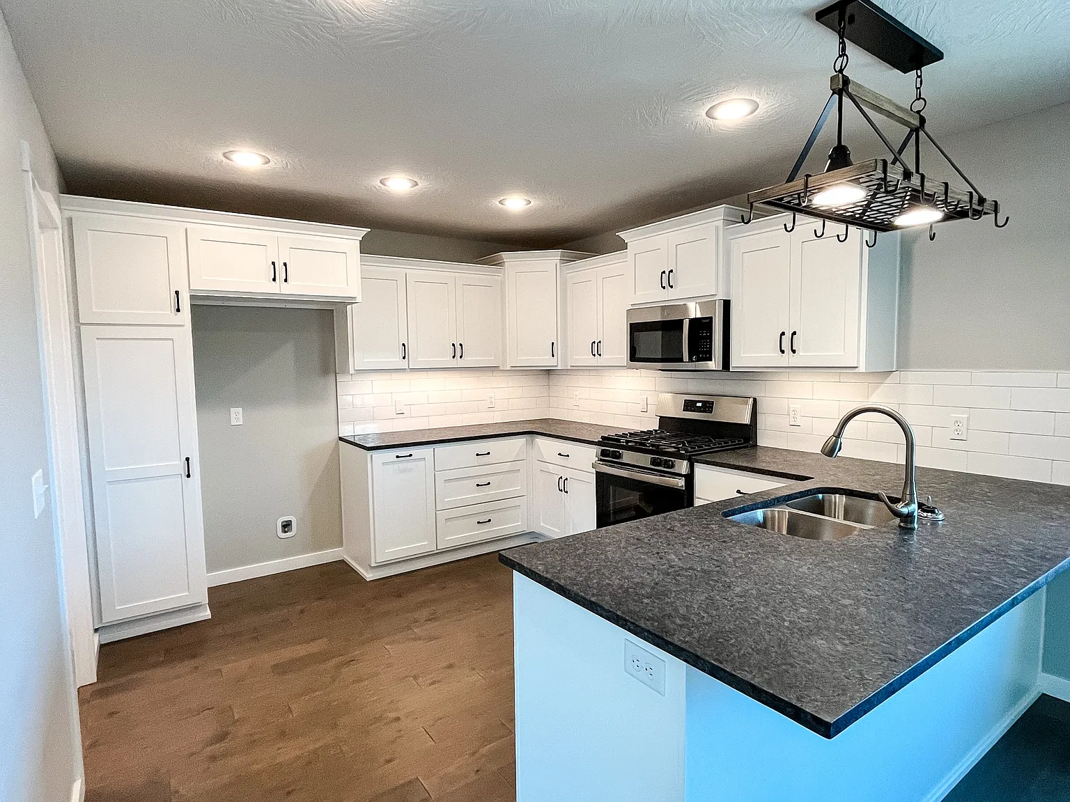 844 S Eastridge - 1 — Photo 3