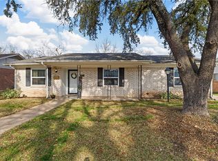 6319 May Dr, Waco, TX 76710