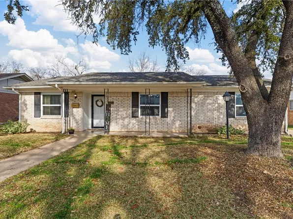 6319 May Dr, Waco, TX 76710