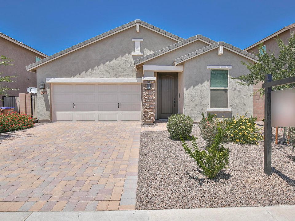 1st image of 330 E Salerno Way