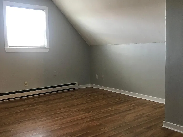 9 Linwood St #3 — Photo 6