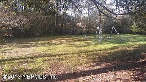 2nd image of 2104 Lake Weir Ave