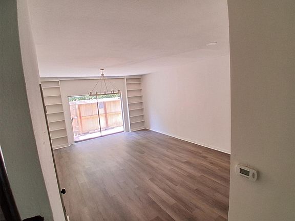 4th image of 14703 Barryknoll Ln APT 26