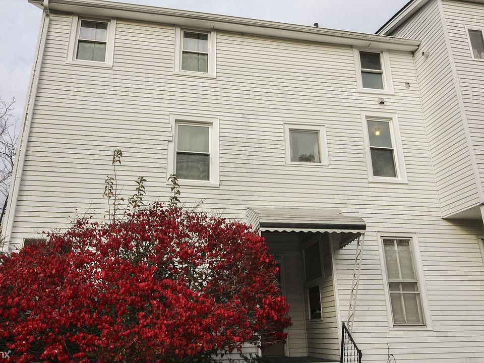 1st image of 110 W Kingsley St APT 5