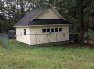 645 Grove St, Chipley, FL 32428