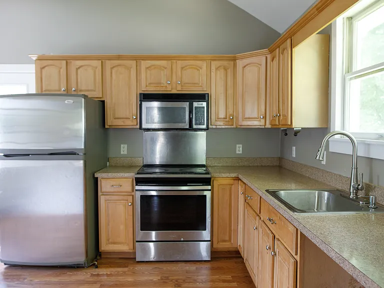181 Belvidere Ave — Photo 29