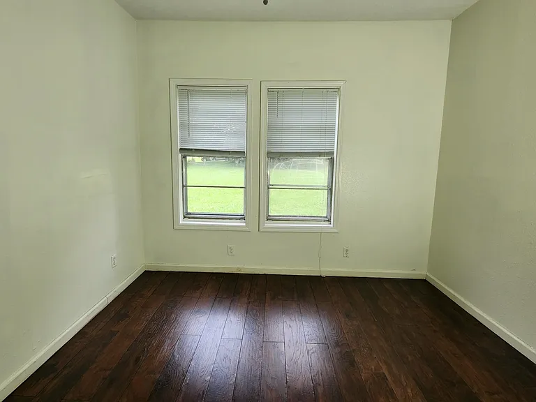 3594 Belden Pike — Photo 9