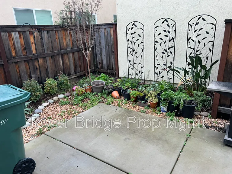 6436 Brando Loop — Photo 23